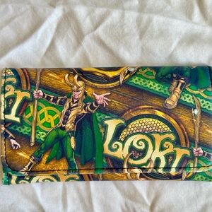 Marvel Avengers Assemble LOKI Purse Wallet Card Holder NWOT